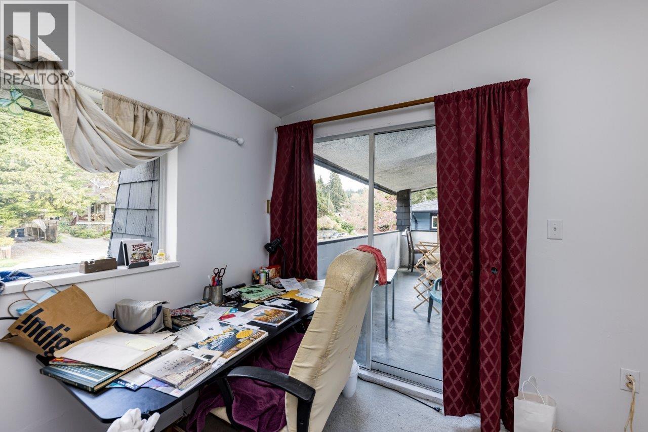 4339 Cliffmont Road, North Vancouver, British Columbia V7G 1J6 - Photo 23 - R3153280
