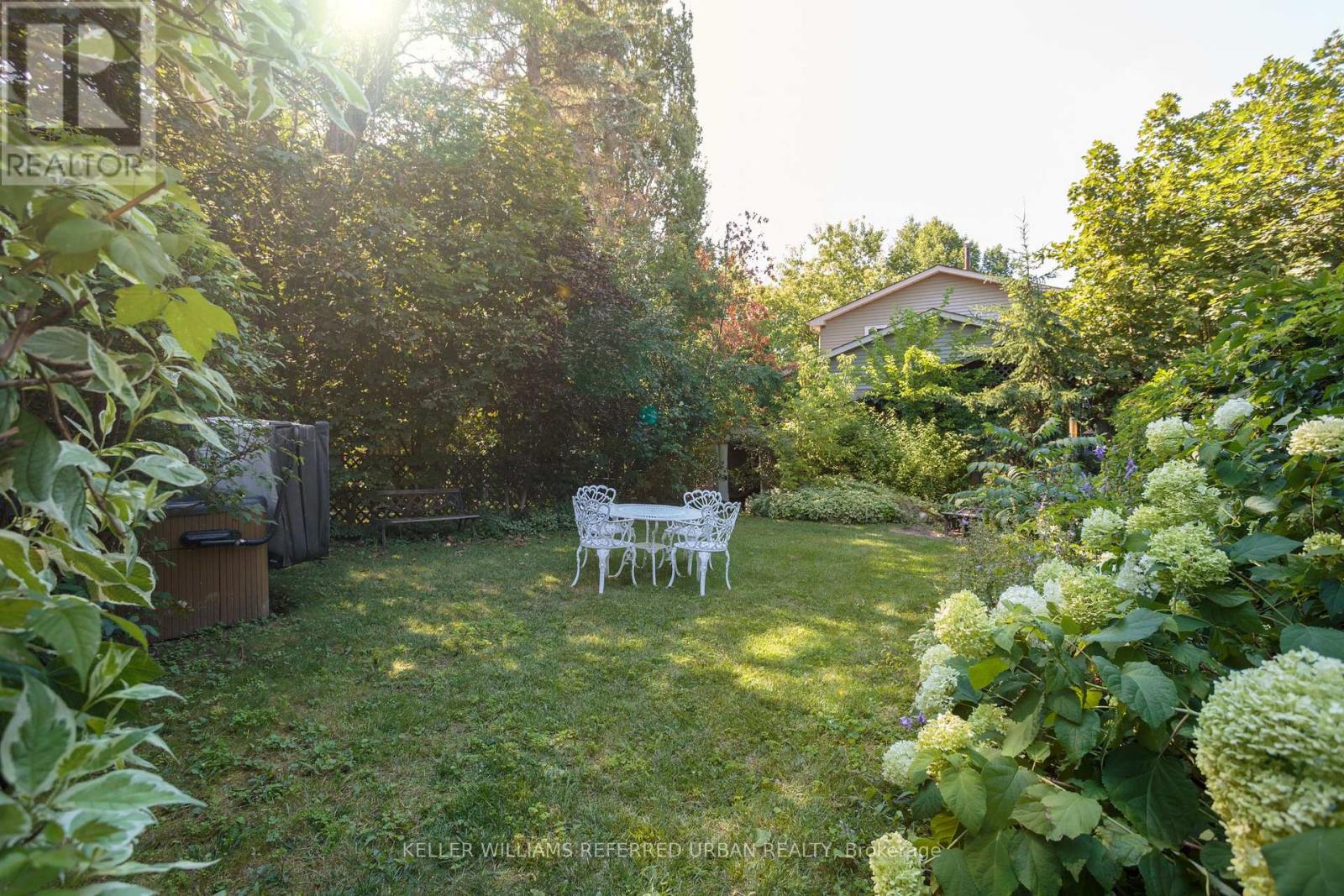 78 Springhead Gardens, Richmond Hill, Ontario  L4C 5B9 - Photo 20 - N13530048