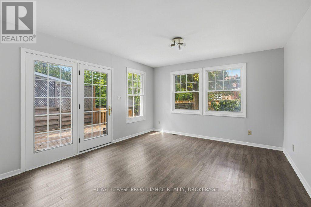 256 Collingwood Street, Kingston, Ontario  K7L 3X8 - Photo 10 - X13644746