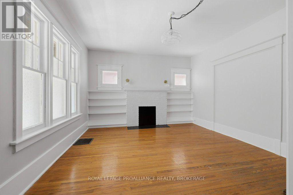 256 Collingwood Street, Kingston, Ontario  K7L 3X8 - Photo 15 - X13644746