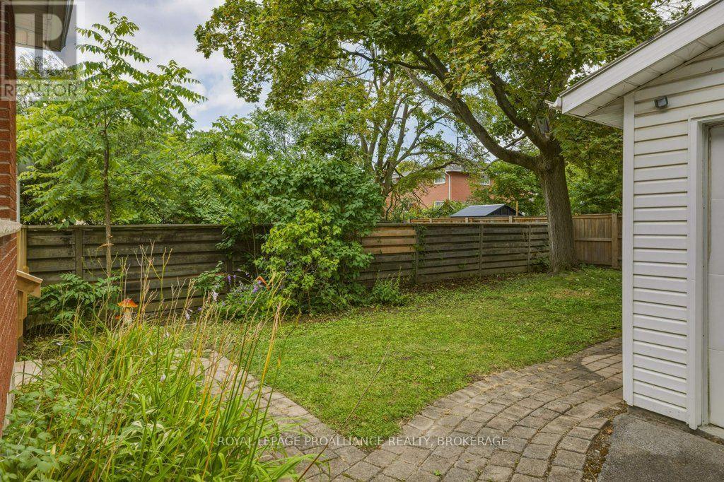 256 Collingwood Street, Kingston, Ontario  K7L 3X8 - Photo 31 - X13644746
