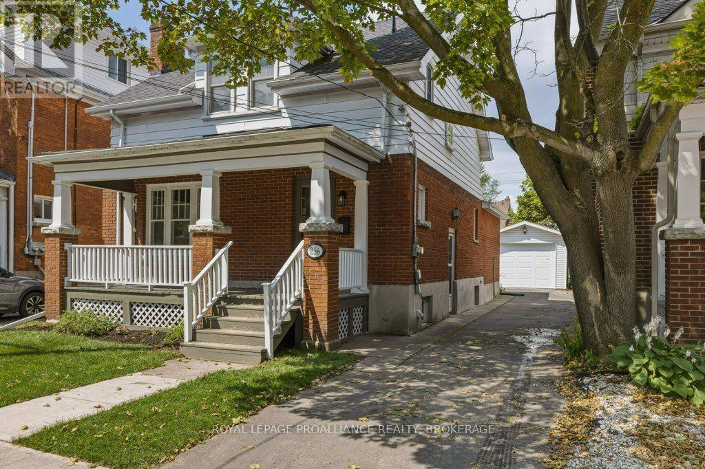 256 Collingwood Street, Kingston, Ontario  K7L 3X8 - Photo 4 - X13644746