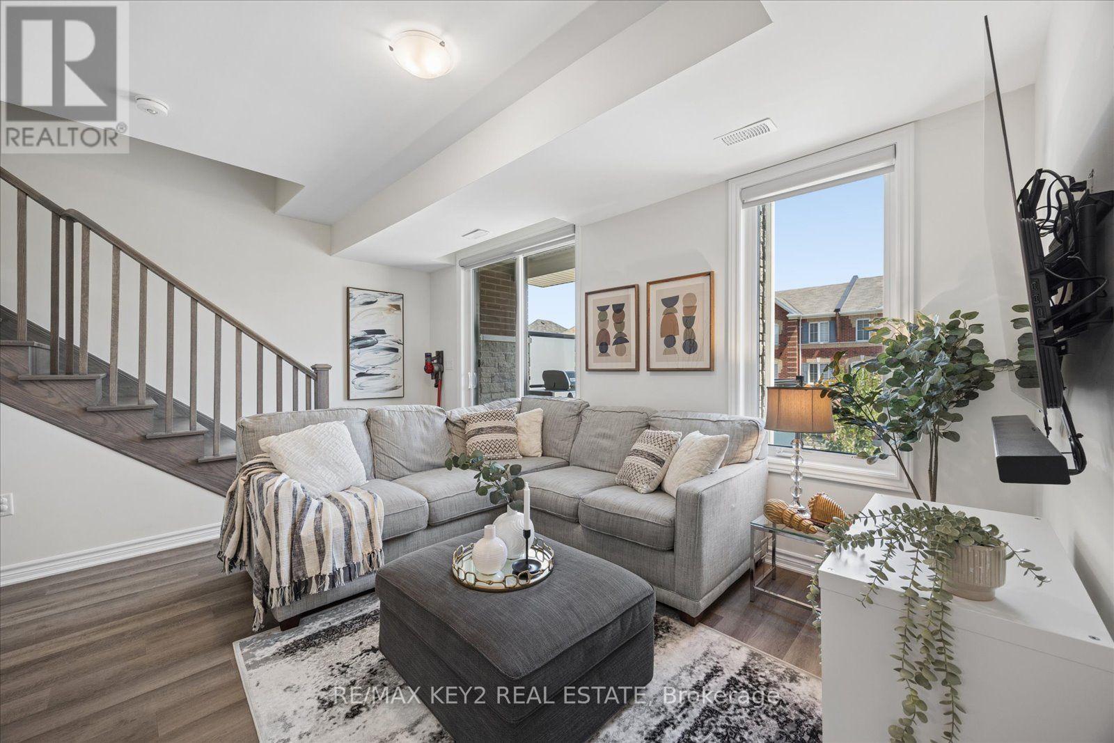 304 - 1034 Reflection Place, Pickering, Ontario  L1X 0L1 - Photo 11 - E13644716