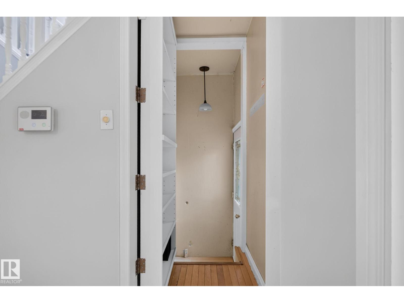 10508 67 Av NW NW, Edmonton, Alberta  T6H 1Z5 - Photo 36 - E4502349