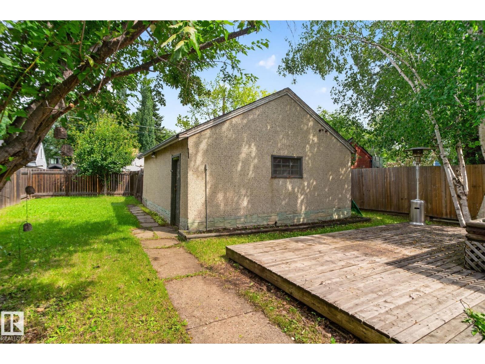10508 67 Av NW NW, Edmonton, Alberta  T6H 1Z5 - Photo 6 - E4502349