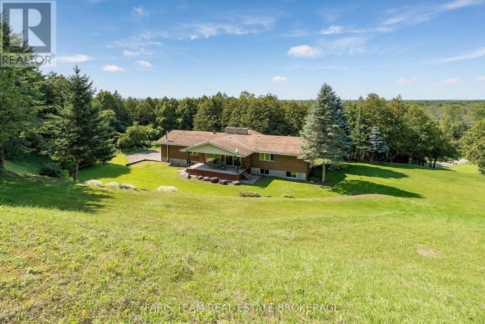 5809 10th Side Road, Essa, Ontario  L0L 1N0 - Photo 34 - N13644710