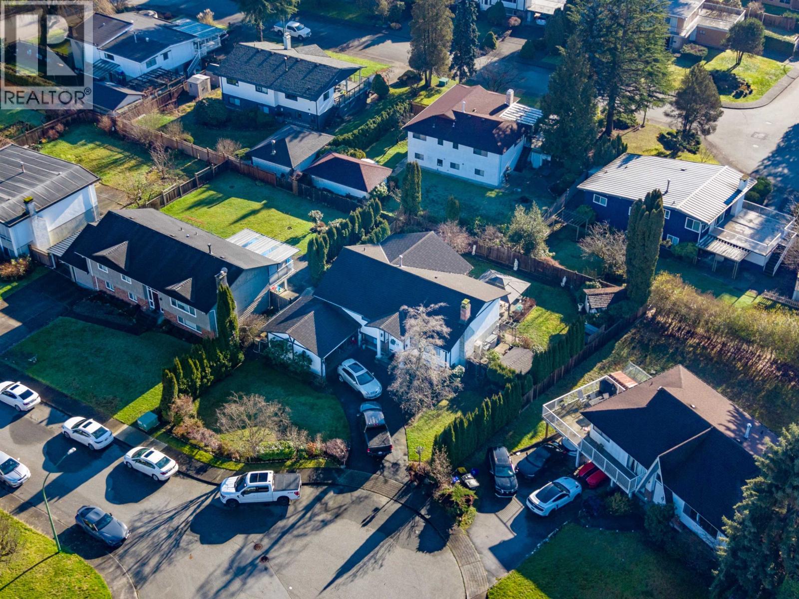 7158 Cardinal Court, Burnaby, British Columbia  V5A 1Y7 - Photo 3 - R3081774