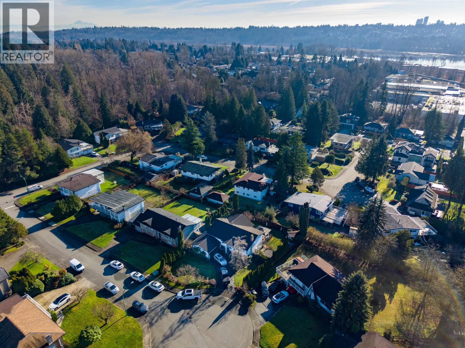 7158 Cardinal Court, Burnaby, British Columbia  V5A 1Y7 - Photo 4 - R3081774
