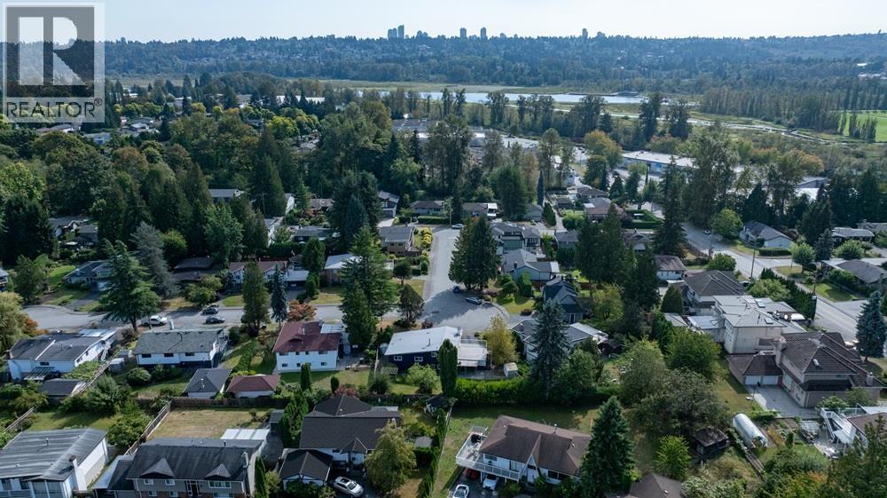3345 Cardinal Drive, Burnaby, British Columbia  V5A 2T7 - Photo 9 - R3052176