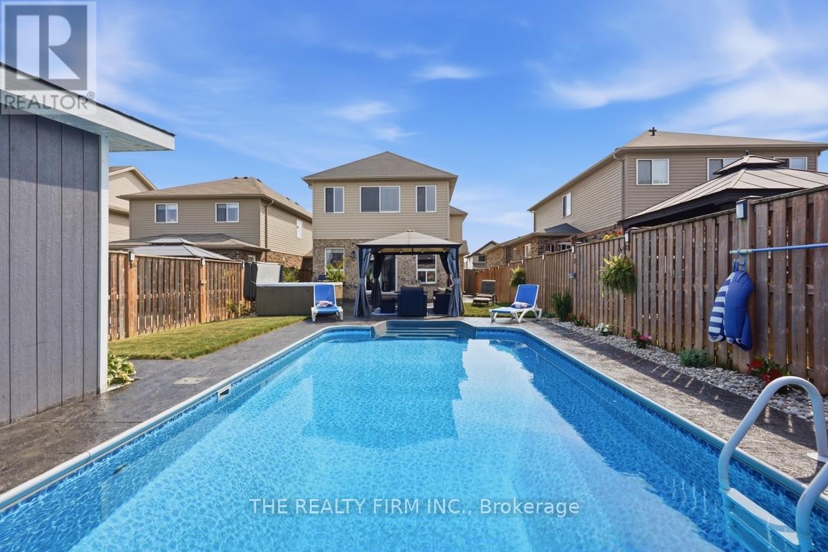 1830 Couldridge Way, London North, Ontario  N6G 5B4 - Photo 37 - X13644772