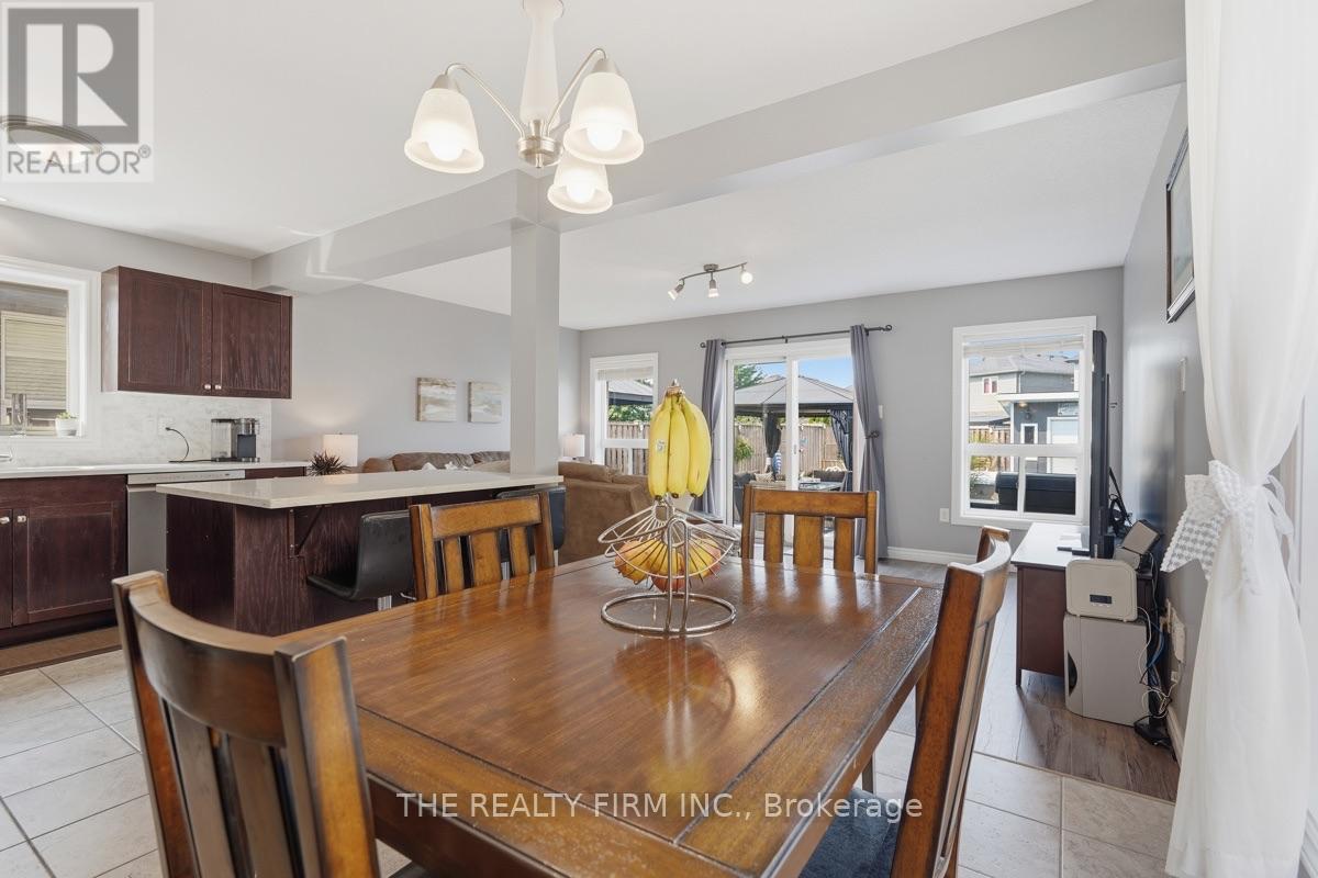 1830 Couldridge Way, London North, Ontario  N6G 5B4 - Photo 9 - X13644772