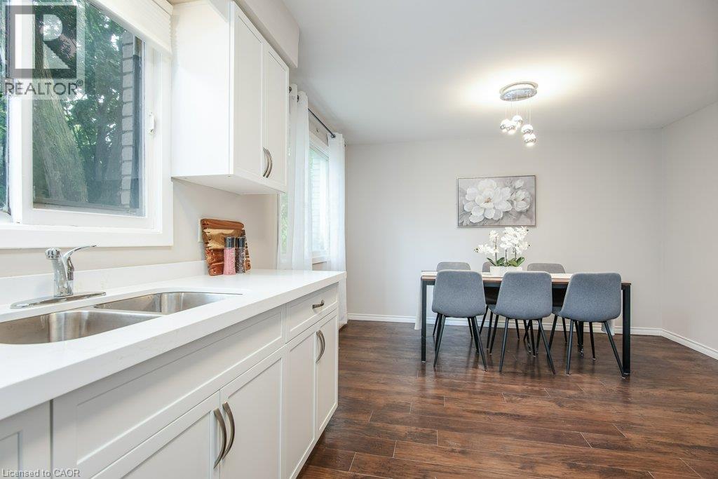 185 Cedarvale Crescent Unit# A, Waterloo, Ontario  N2L 4T3 - Photo 19 - 40853789