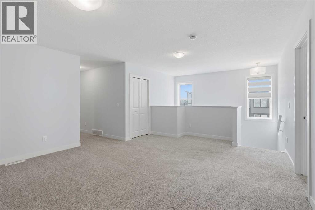 71 Belvedere Green SE, Calgary, Alberta  T2A 7L5 - Photo 17 - A2332635
