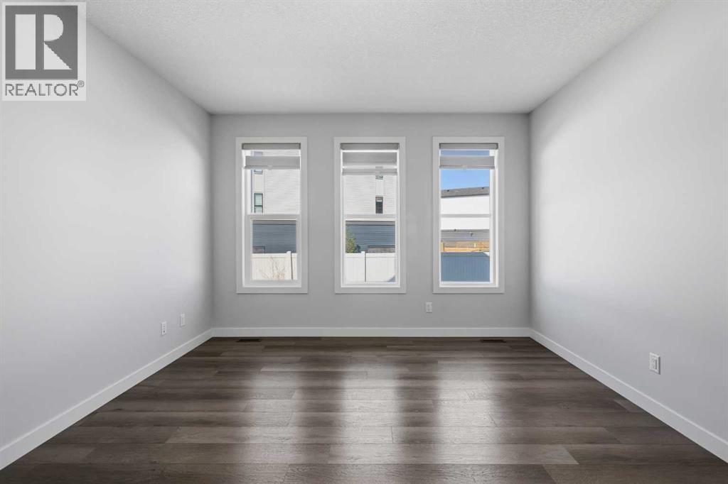 71 Belvedere Green SE, Calgary, Alberta  T2A 7L5 - Photo 15 - A2332635