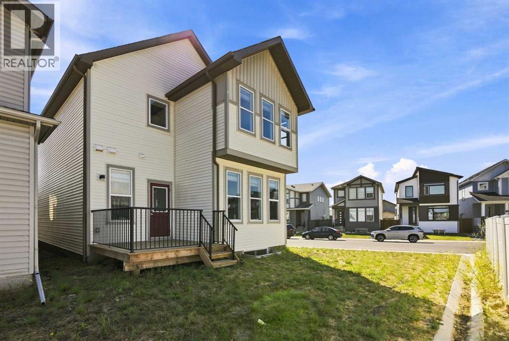 71 Belvedere Green SE, Calgary, Alberta  T2A 7L5 - Photo 35 - A2332635
