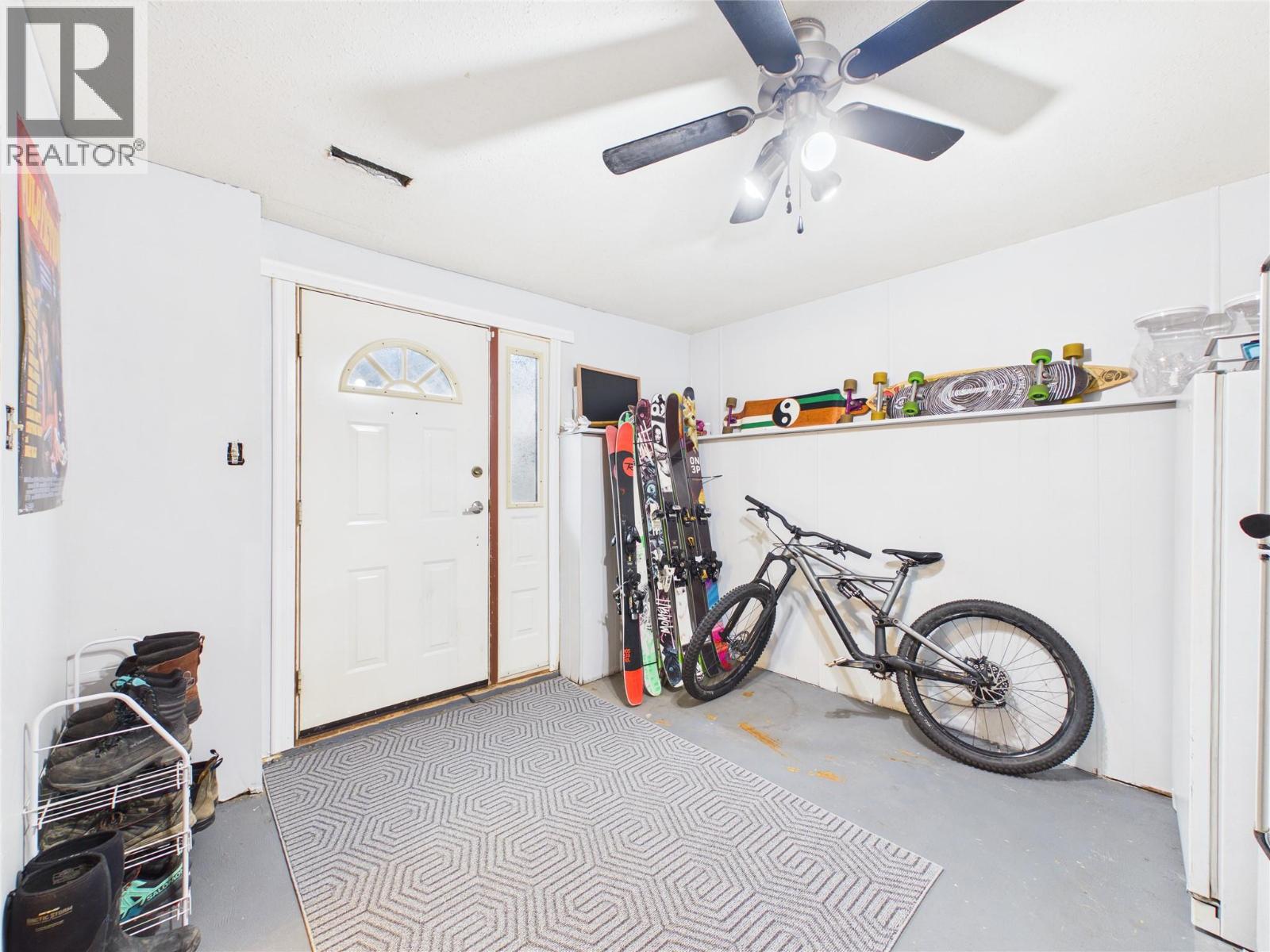 2320 5th Street S, Cranbrook, British Columbia  V1C 4Z7 - Photo 22 - 10397007
