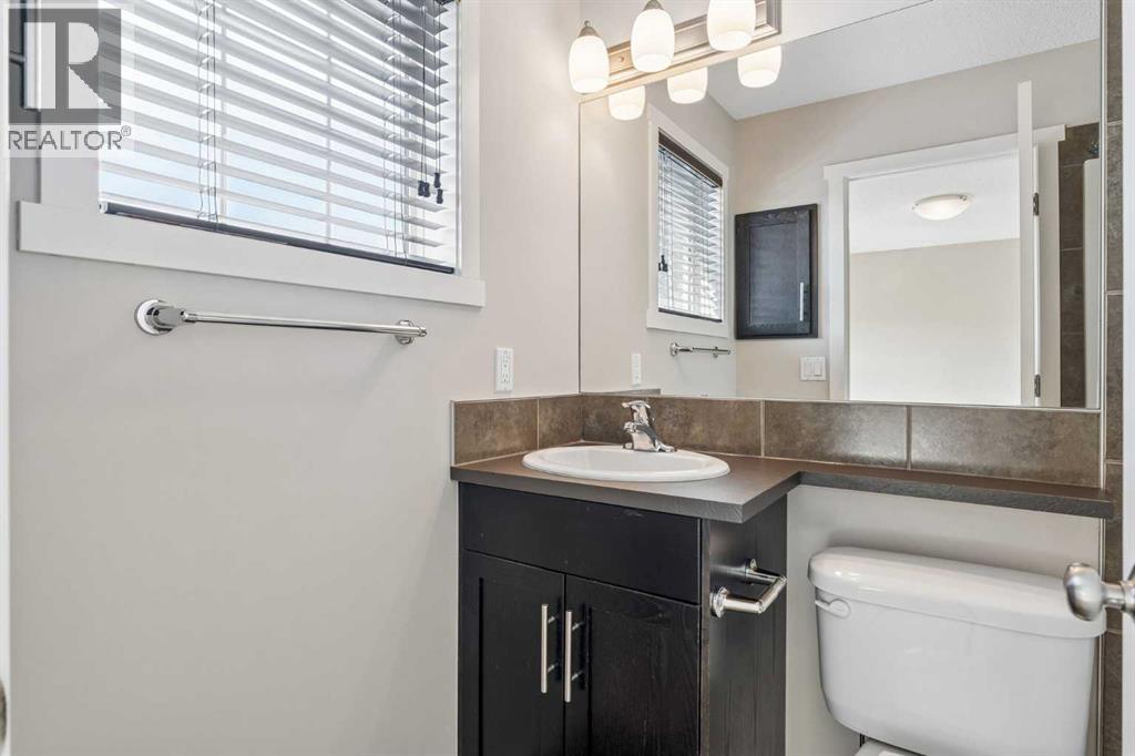 175 Panamount Way NW, Calgary, Alberta  T3K 0S8 - Photo 16 - A2333602