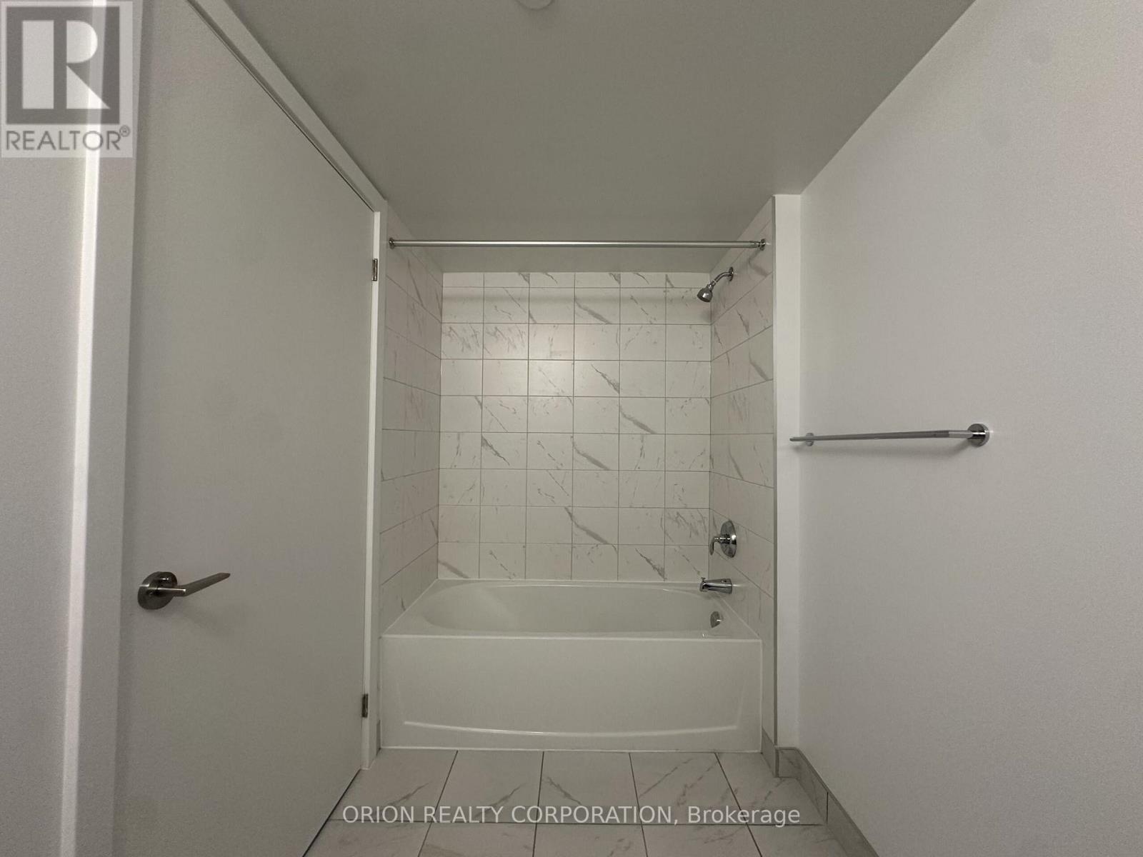 1011 - 1435 Celebration Drive, Pickering, Ontario  L1W 0C4 - Photo 23 - E13568256