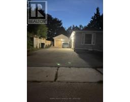 100 SUTHERLAND AVENUE, Brampton, Ontario