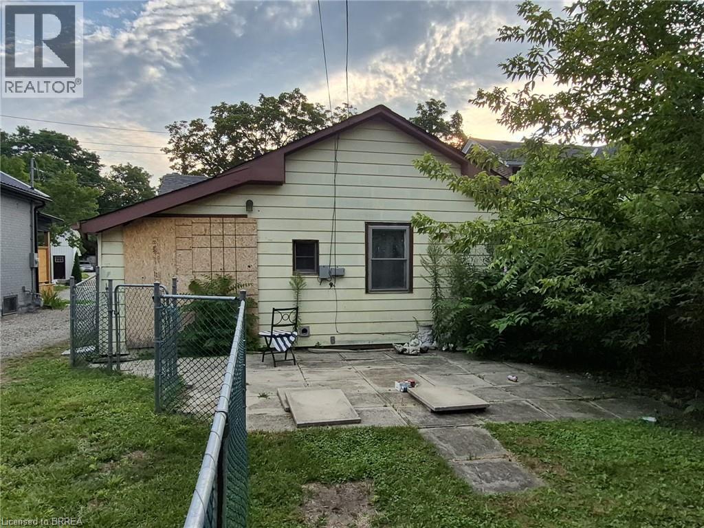 148 Pearl Street, Brantford, Ontario  N3T 3P4 - Photo 7 - 40853174