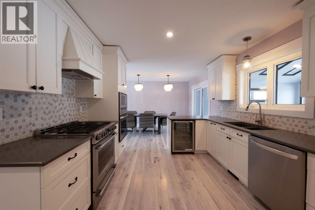 113 Dundas Road, Fort Mcmurray, Alberta  T9K 1B8 - Photo 3 - A2321768