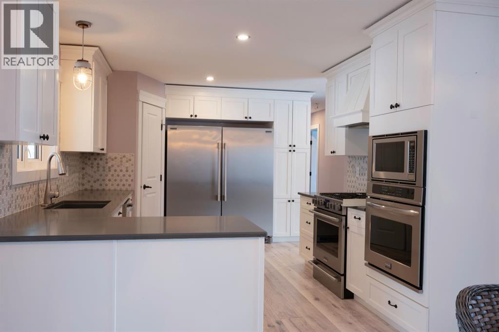 113 Dundas Road, Fort Mcmurray, Alberta  T9K 1B8 - Photo 4 - A2321768