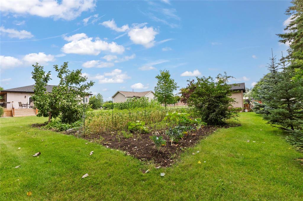 16 Abbey Lane, Steinbach, Manitoba R5G 2H3 - Photo 34 - 202619381