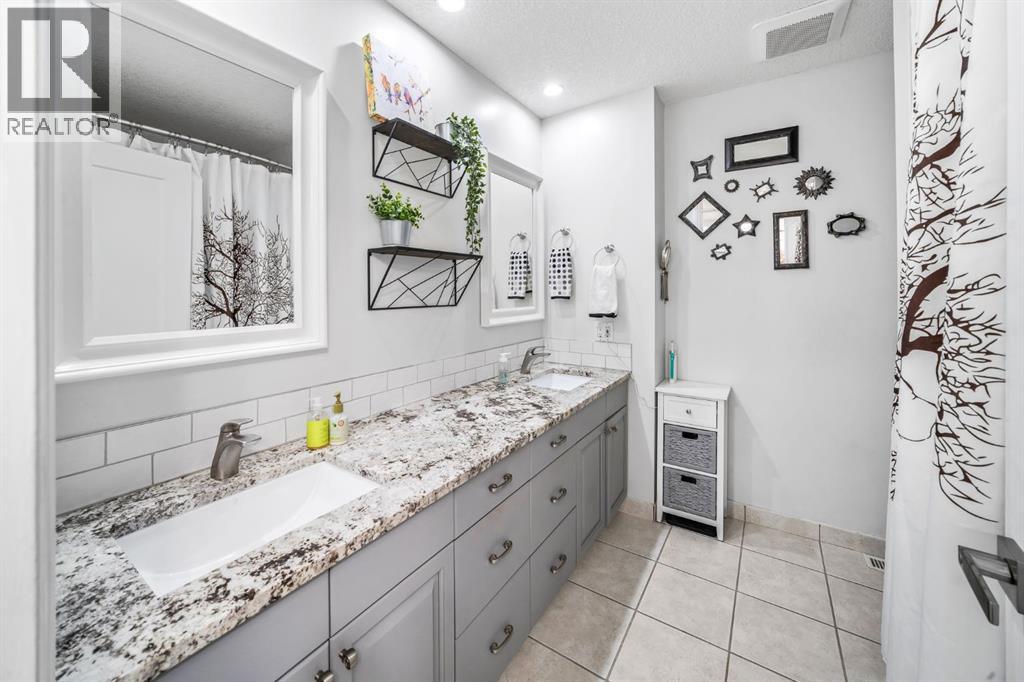 5011 Viceroy Drive Nw, Calgary, Alberta  T3A 0V2 - Photo 17 - A2318914