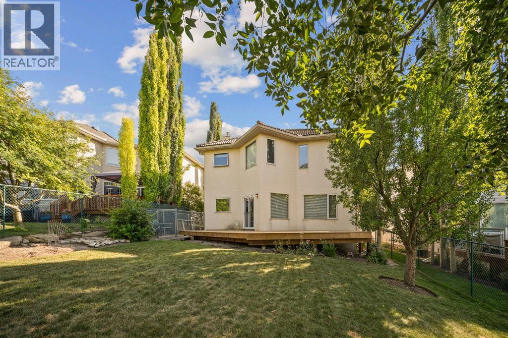 30 Gleneagles View, Cochrane, Alberta  T4C 1N9 - Photo 42 - A2332296