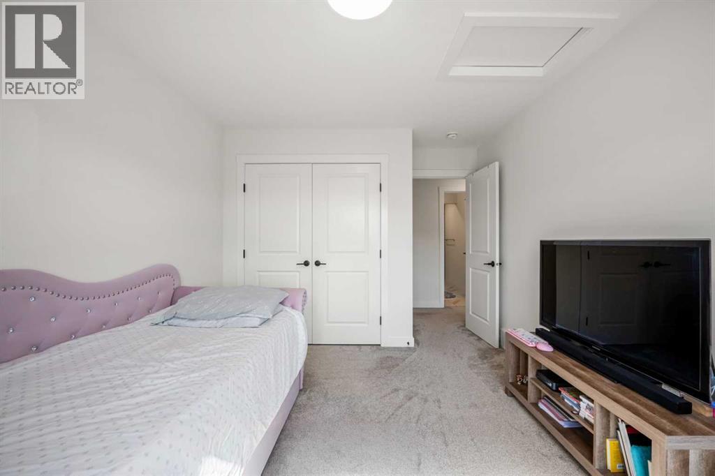 52 Cranbrook Cape SE, Calgary, Alberta  T3M 3L5 - Photo 36 - A2333223