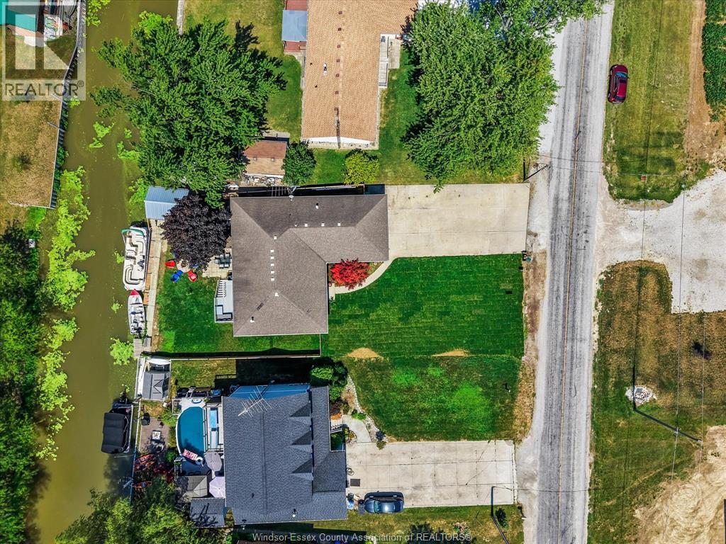 353 East Ruscom River Road, Lakeshore, Ontario N0R 1S0 - Photo 34 - 26019055