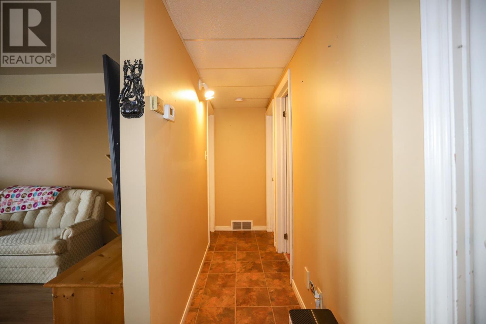 461 Sunnyside Beach Rd, Sault Ste. Marie, Ontario  P6A 5K8 - Photo 13 - SM262069
