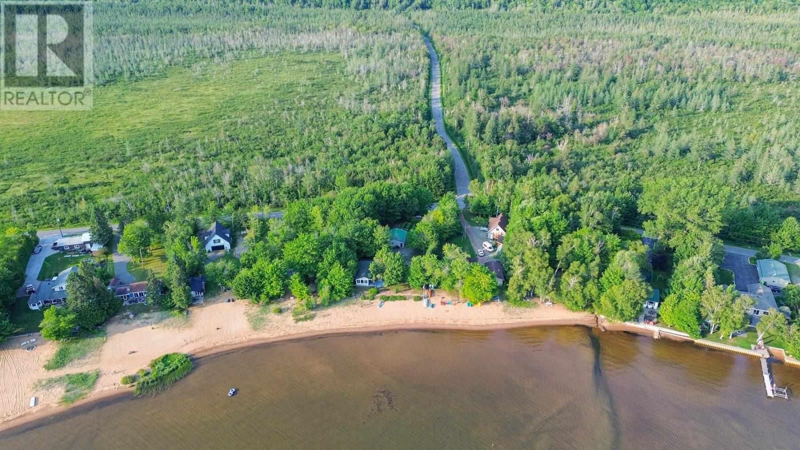 461 Sunnyside Beach Rd, Sault Ste. Marie, Ontario  P6A 5K8 - Photo 39 - SM262069