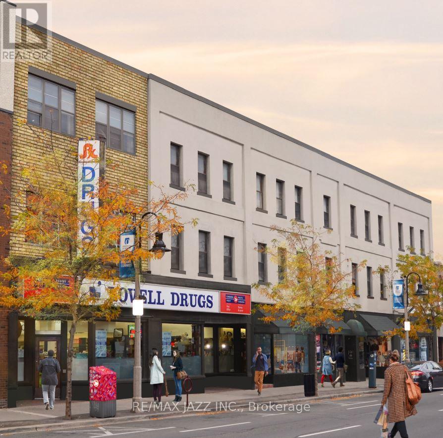201 - 14 1/2 KING STREET E