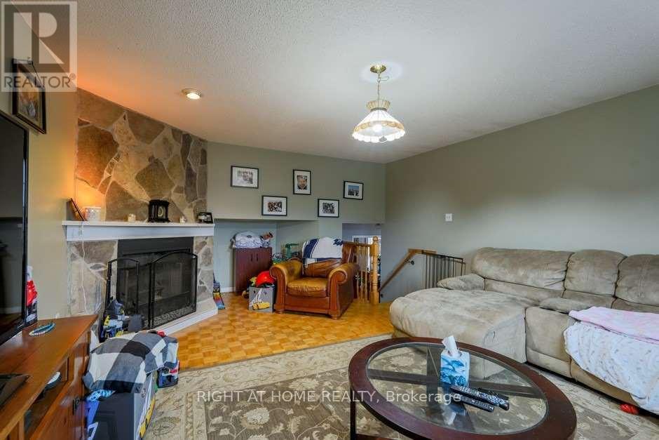 58 Park Street, Toronto, Ontario  M1N 2N7 - Photo 6 - E13632492