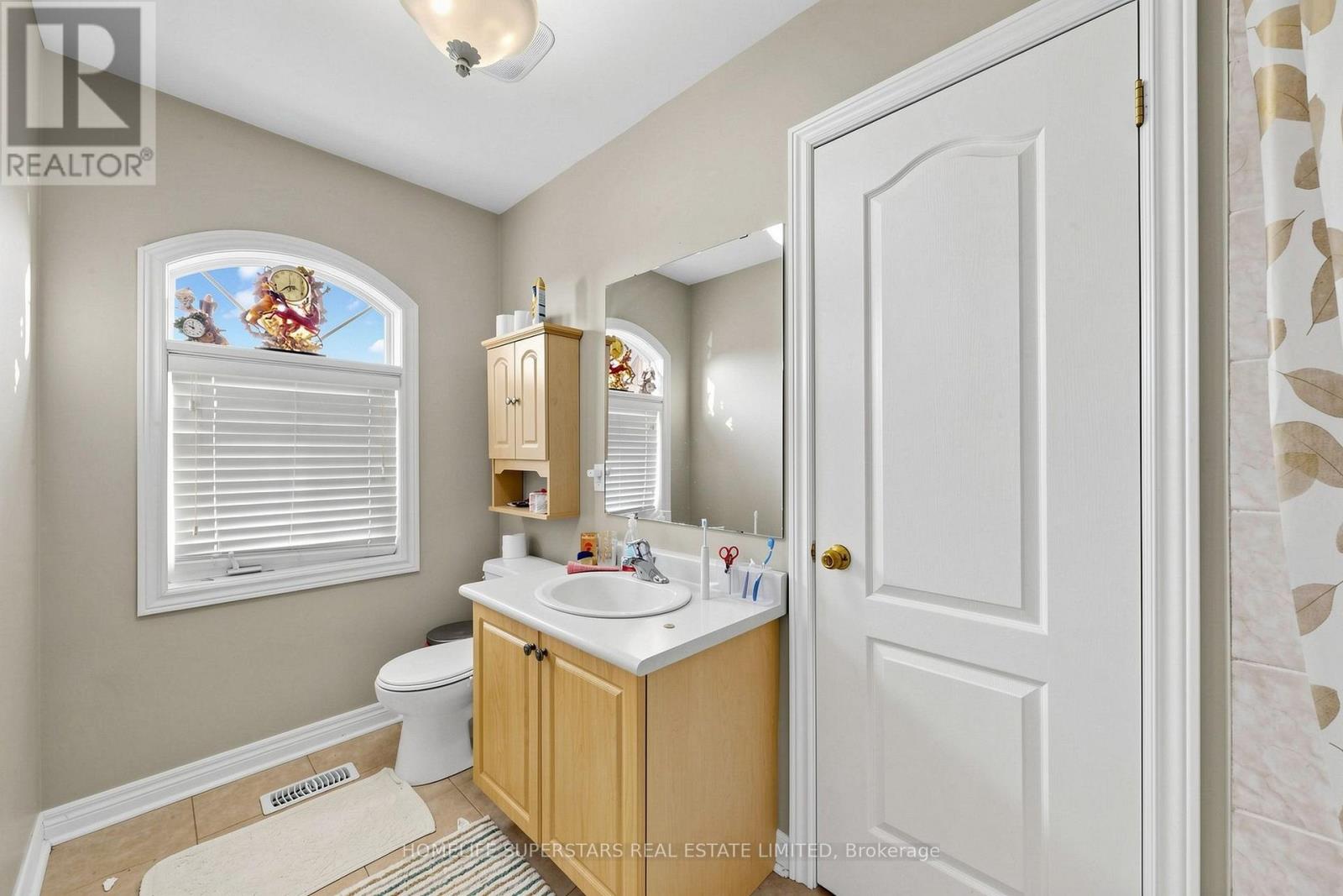 5 Savita Road, Brampton, Ontario L7A 3T2 - Photo 35 - W13644722