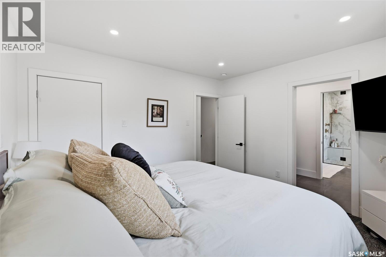 207 113th Street W, Saskatoon, Saskatchewan  S7N 1W1 - Photo 21 - SK044643
