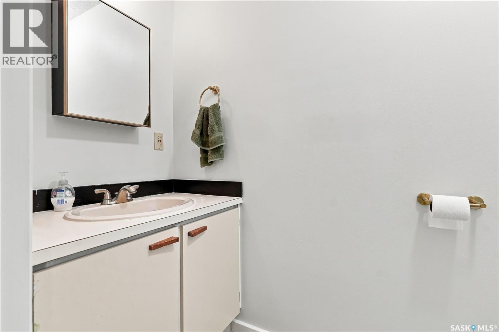 2848 Retallack Street, Regina, Saskatchewan  S4S 1S7 - Photo 5 - SK044601