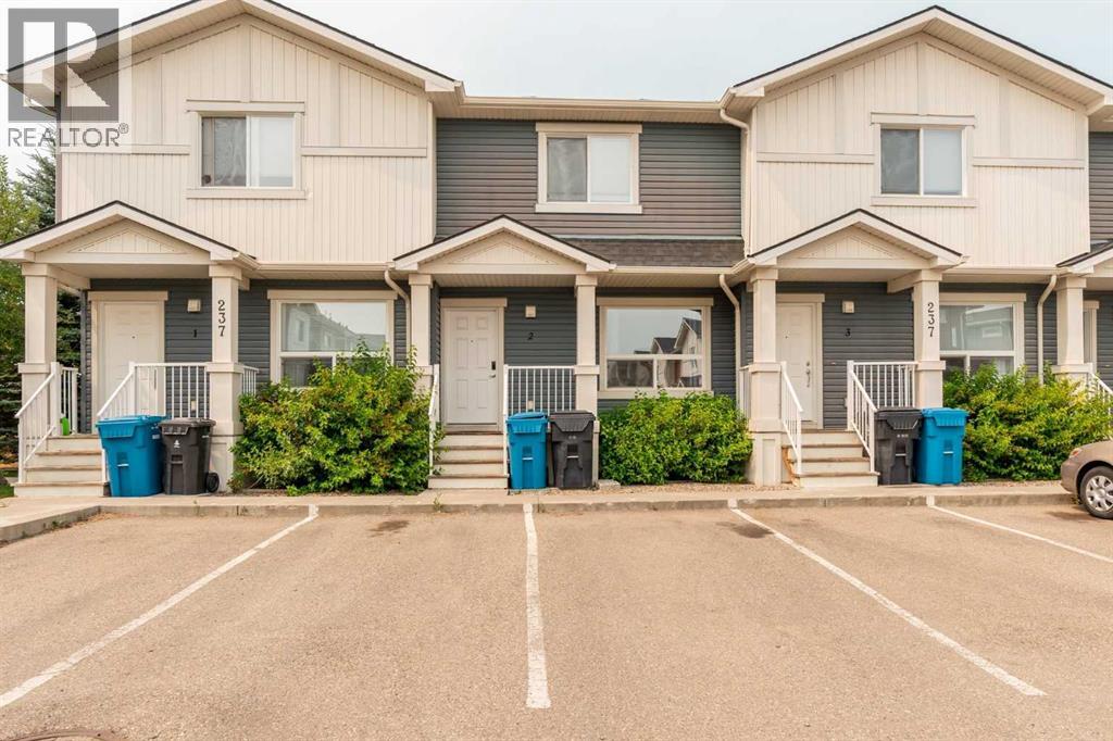 2, 237 Silkstone Road W, lethbridge, Alberta