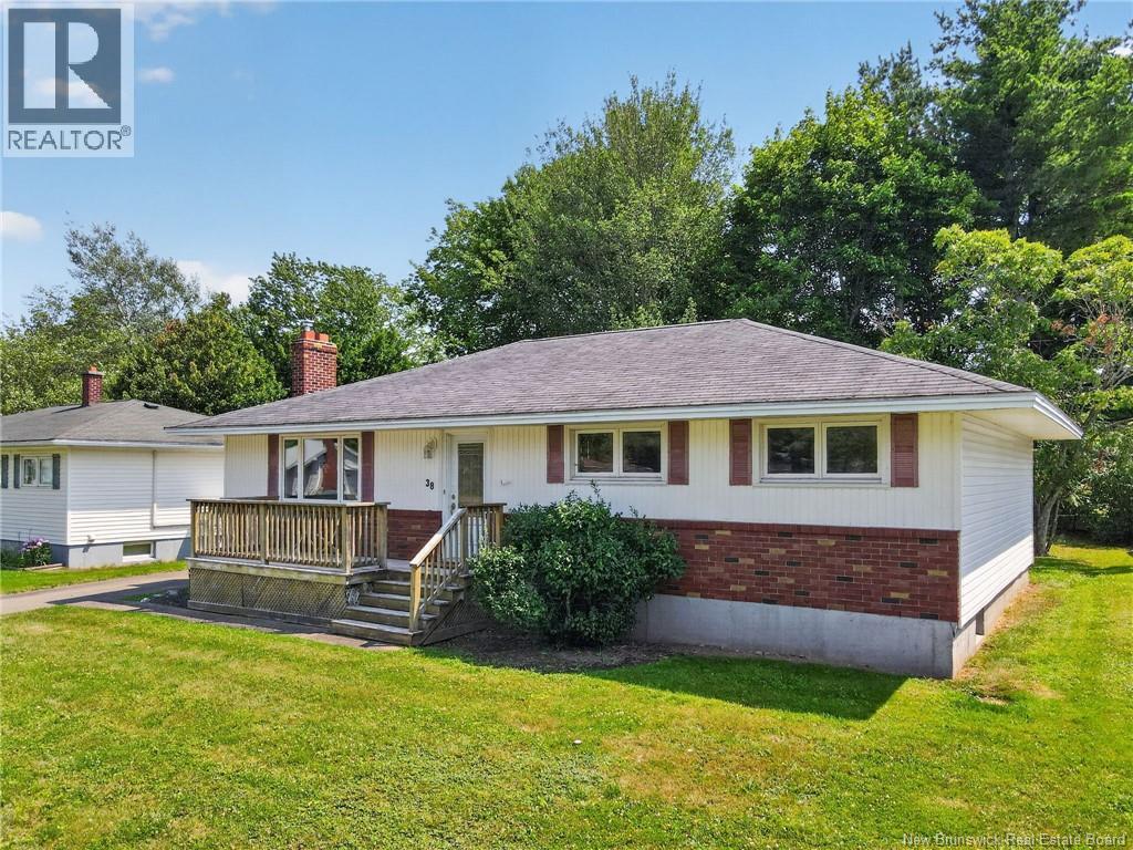 38 Lindsay Street, Riverview, New Brunswick  E1B 3A1 - Photo 1 - NB145339