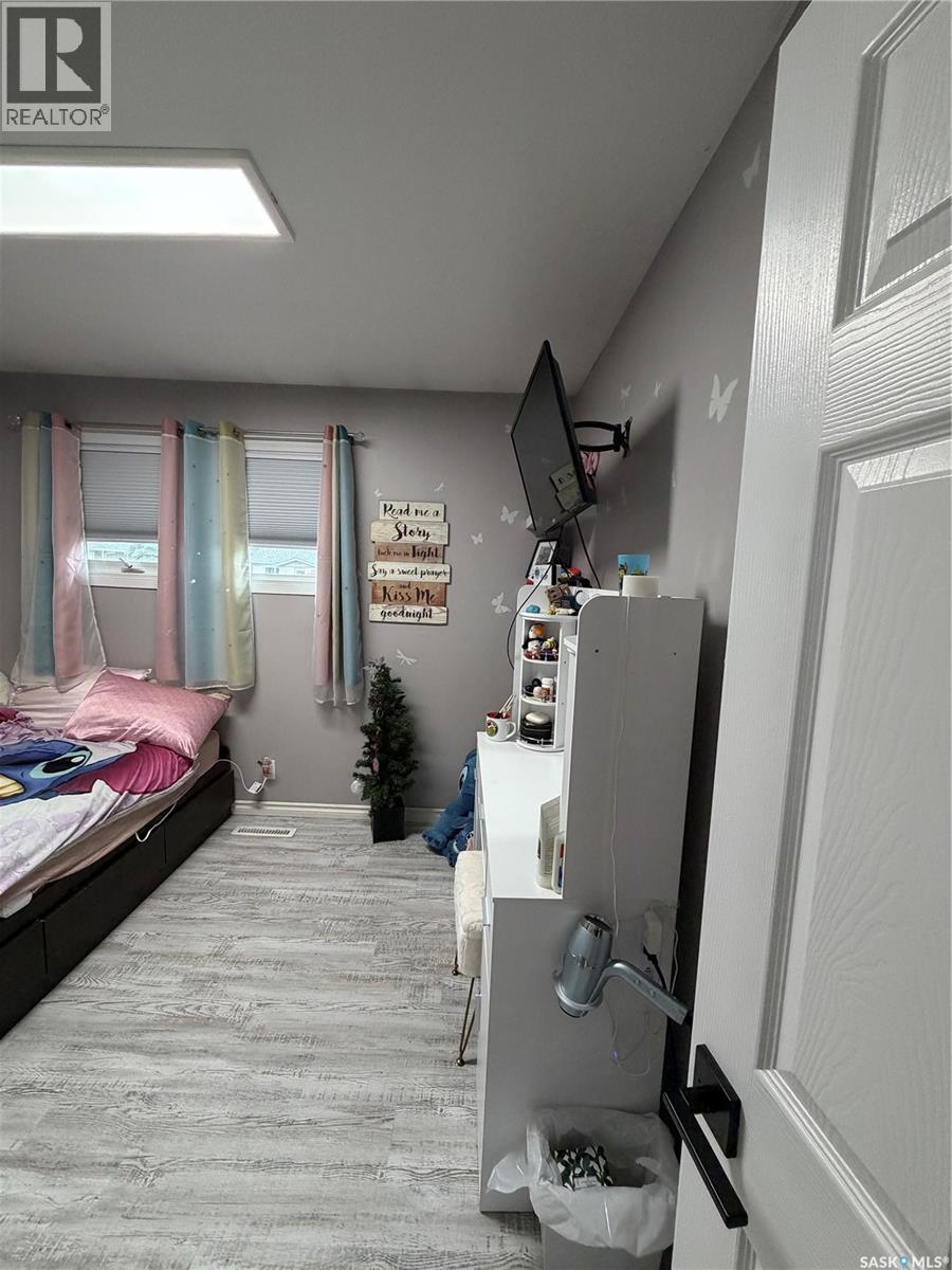 531 Prince Street, Hudson Bay, Saskatchewan  S0E 0Y0 - Photo 17 - SK040348