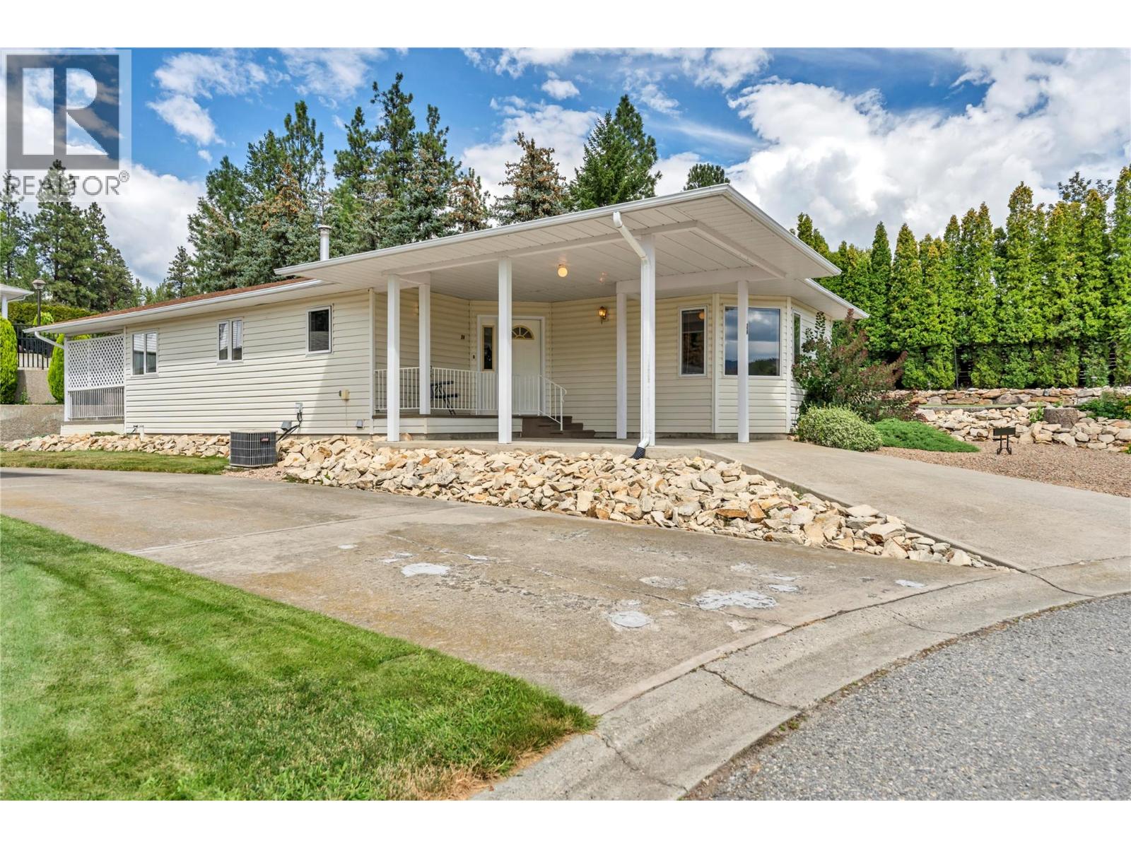17017 Snow Avenue Unit# 24, Summerland, British Columbia  V0H 1Z6 - Photo 1 - 10358673