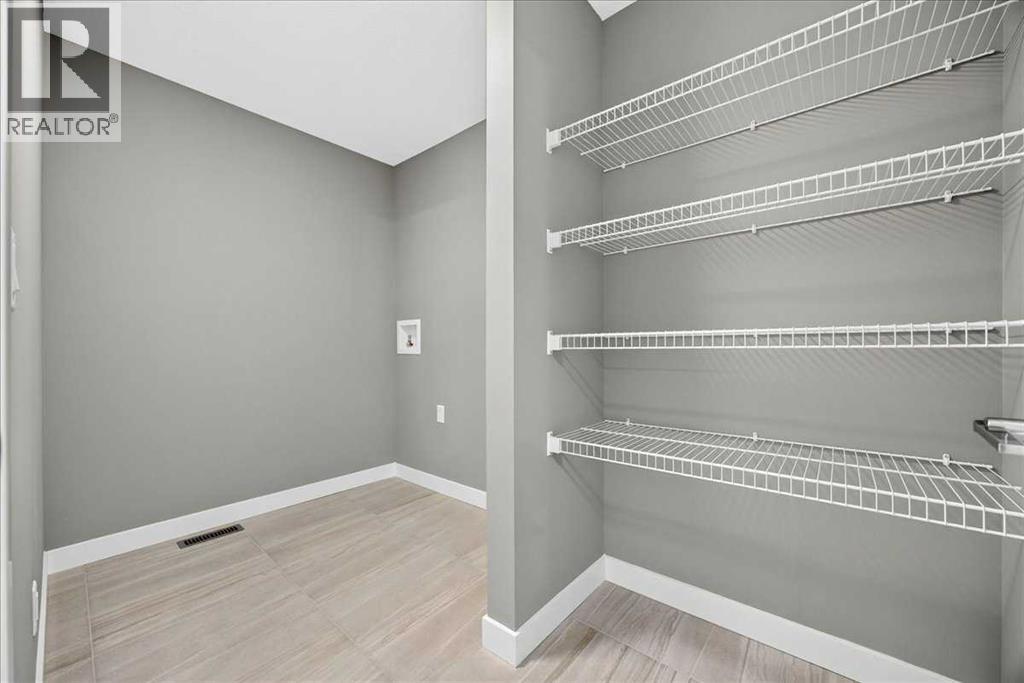 156 Crimson Ridge Place Nw, Calgary, Alberta  T3L 0K4 - Photo 29 - A2313701