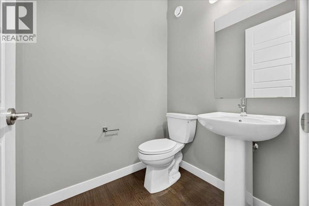 156 Crimson Ridge Place Nw, Calgary, Alberta  T3L 0K4 - Photo 19 - A2313701