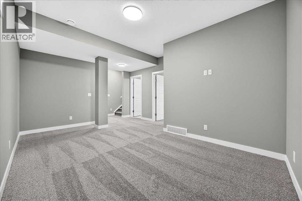 156 Crimson Ridge Place Nw, Calgary, Alberta  T3L 0K4 - Photo 38 - A2313701