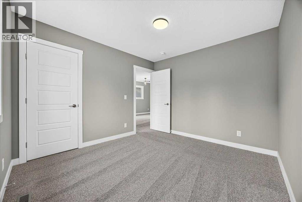 156 Crimson Ridge Place Nw, Calgary, Alberta  T3L 0K4 - Photo 33 - A2313701
