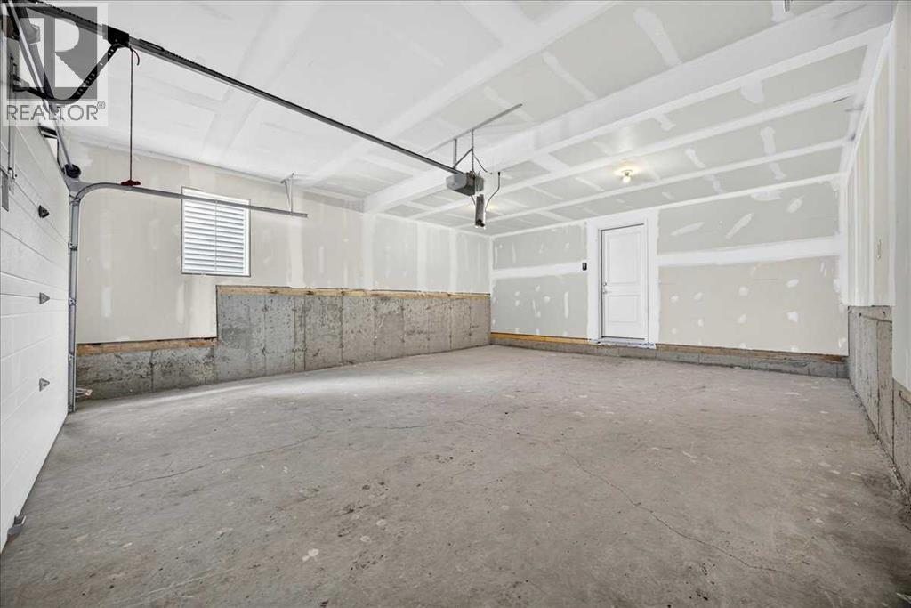 156 Crimson Ridge Place Nw, Calgary, Alberta  T3L 0K4 - Photo 41 - A2313701