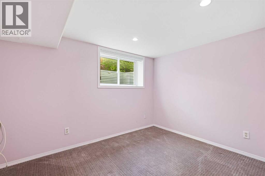 806 Radford Road NE, Calgary, Alberta  T2E 5G2 - Photo 13 - A2328343