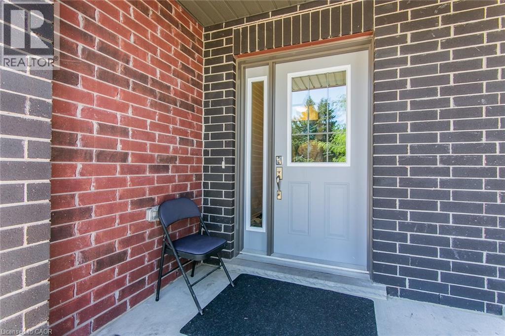 311 Woolwich Street Unit# 43, Waterloo, Ontario  N2K 0H4 - Photo 3 - 40853556