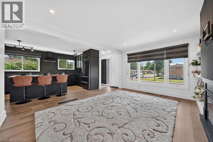 26 Parklands Drive, Hamilton, Ontario  L8K 4W7 - Photo 6 - 40853822
